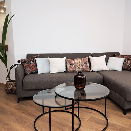 Koules Sea View City Apartment 伊拉克利翁 外观 照片